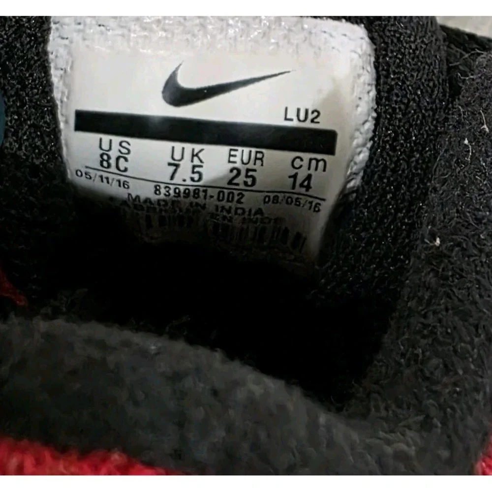 Nike Court Burough Mid Boys Sneakers‎ Size 8 Little Kids Black Red Basketball